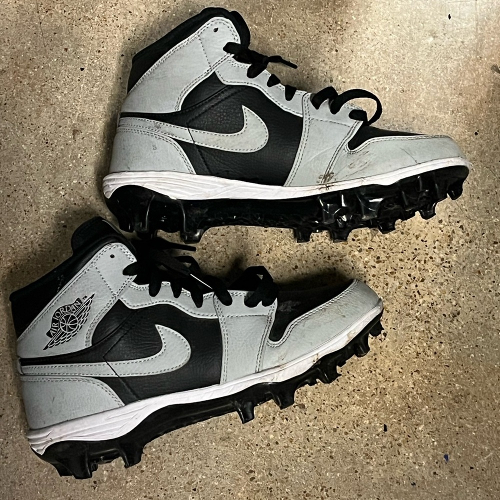 Jordan Cleats
